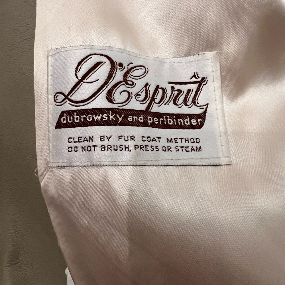 Vintage L'Esprit Dubrowsky & Perlbinder Genuine Fur Coat - Picture 6 of 15